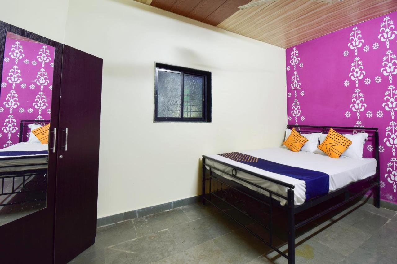 Spot On 66795 Hotel Abhijeet Otur Bagian luar foto
