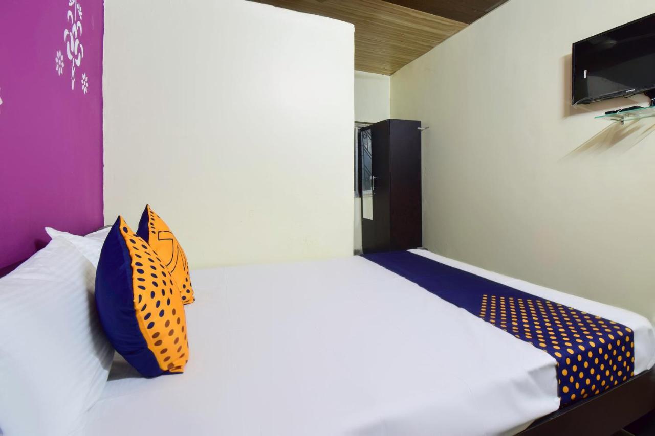 Spot On 66795 Hotel Abhijeet Otur Bagian luar foto